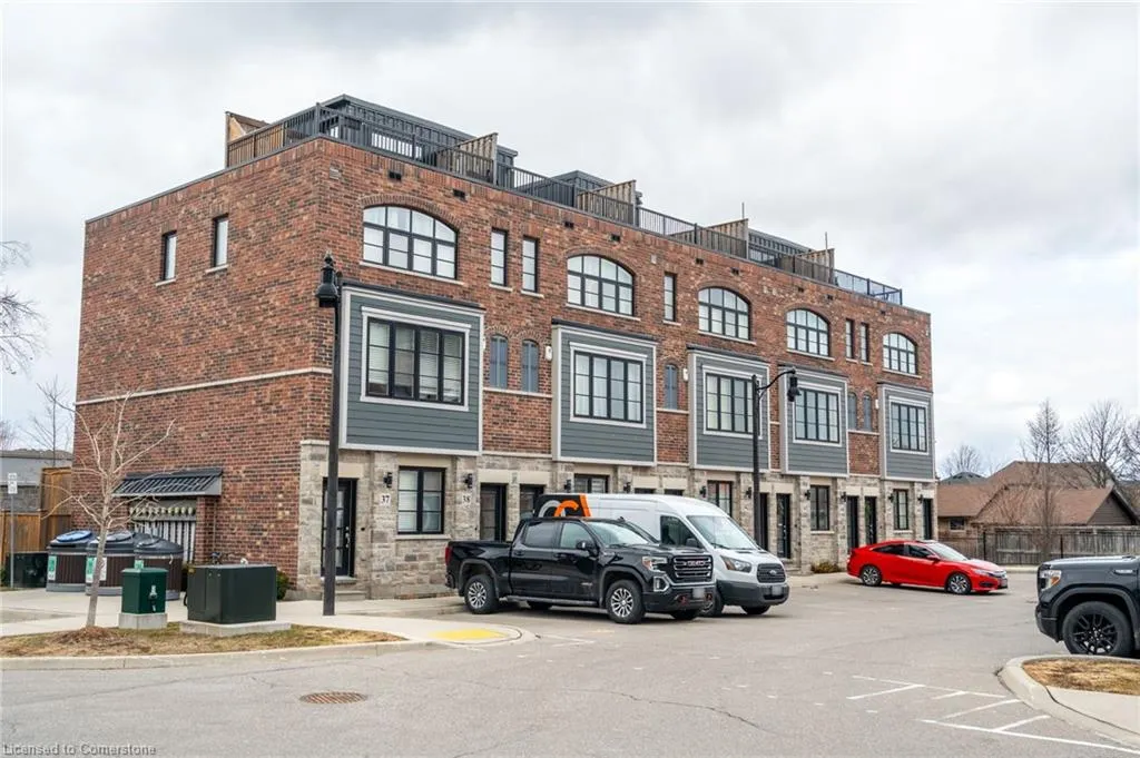 219 Dundas Street E, #45