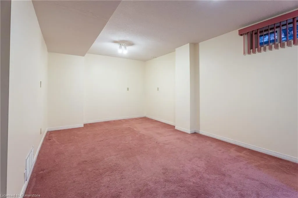 54 Goldcrest Drive