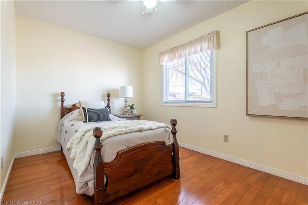 54 Goldcrest Drive