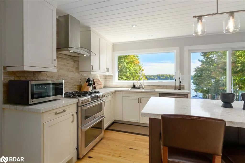 273 Shoreline Drive
