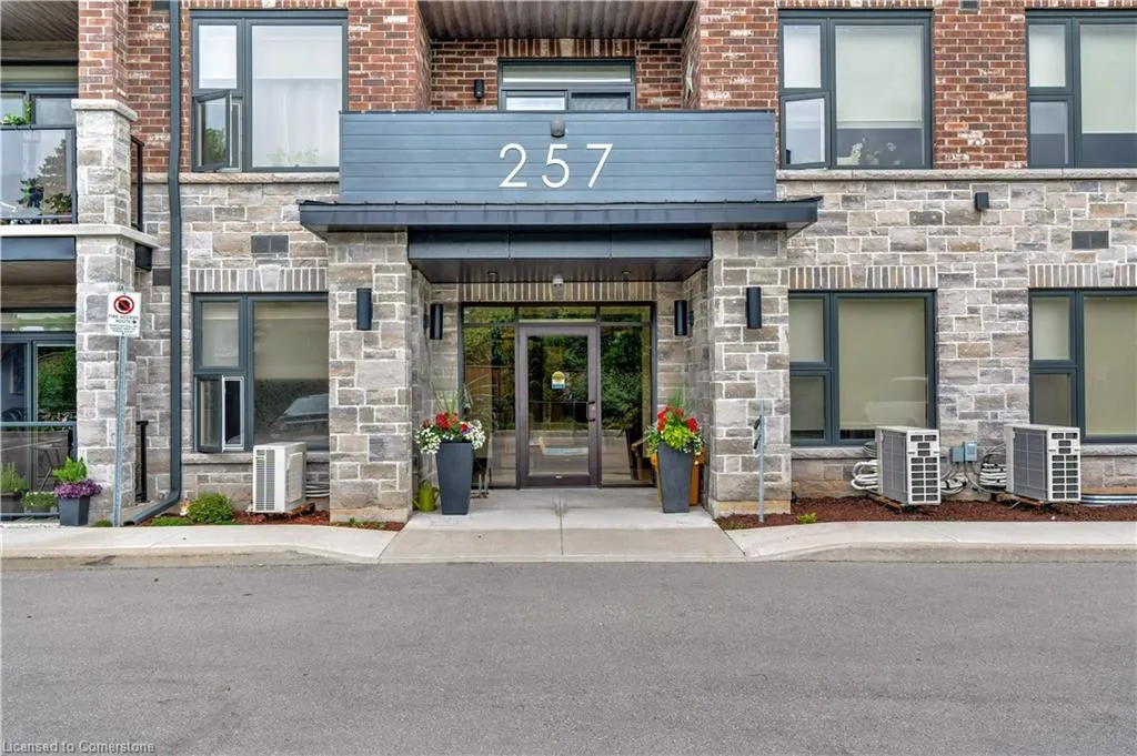 257 Millen Road, #106
