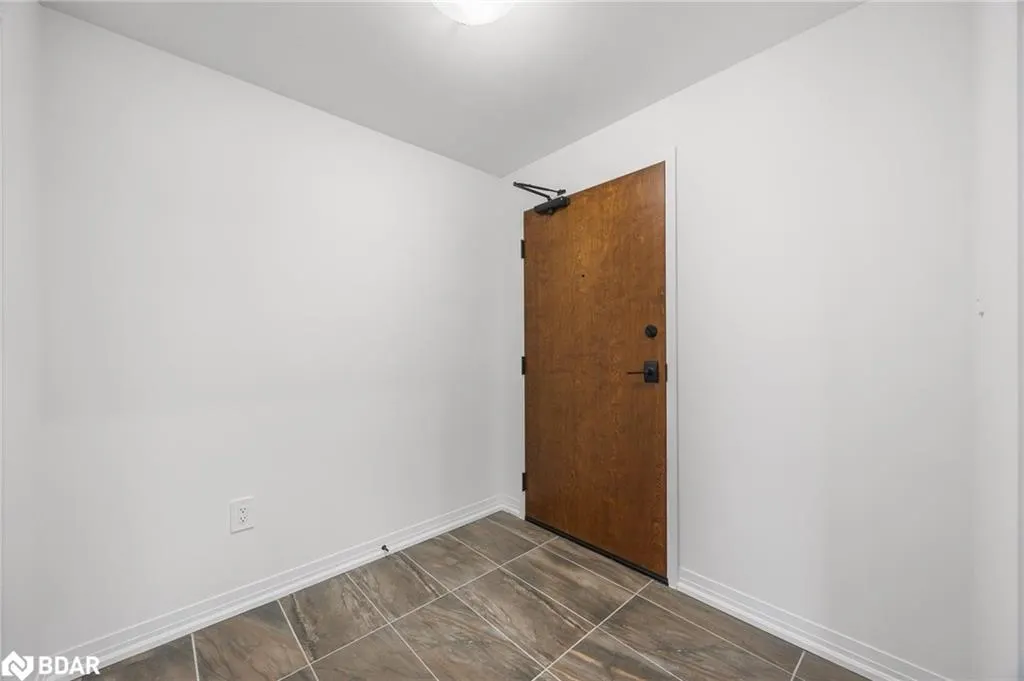 15 Kneeshaw Drive, #613