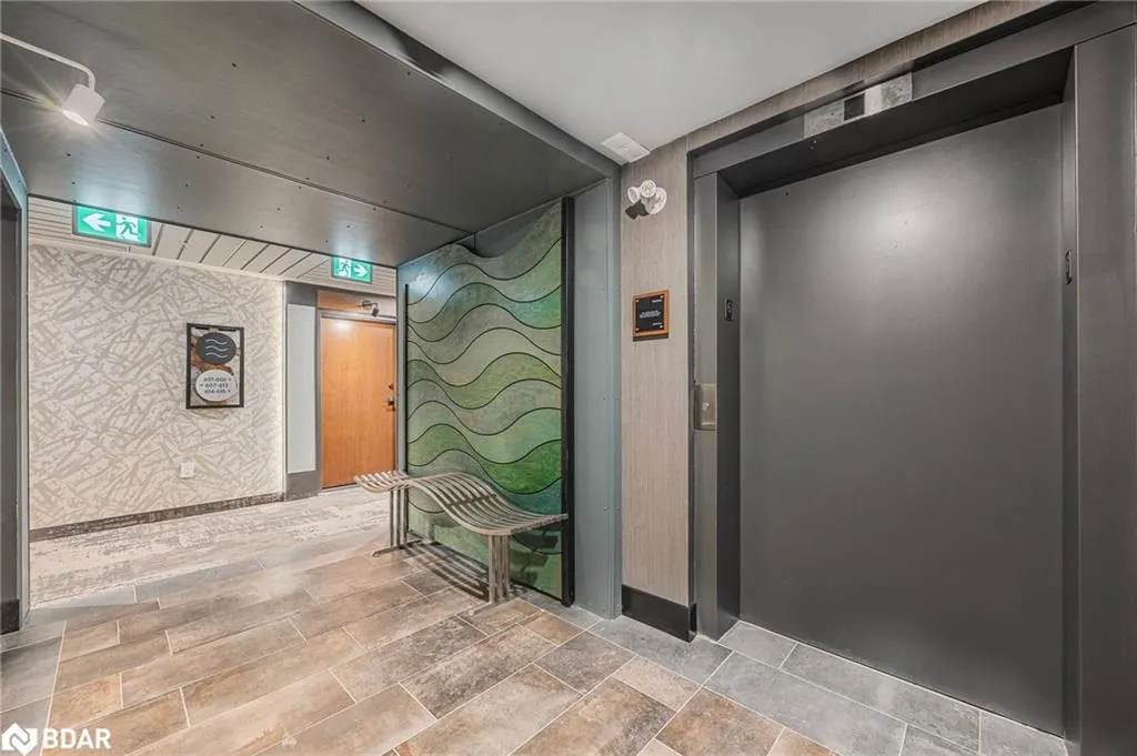 15 Kneeshaw Drive, #613
