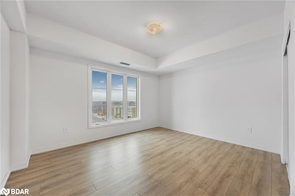 15 Kneeshaw Drive, #613