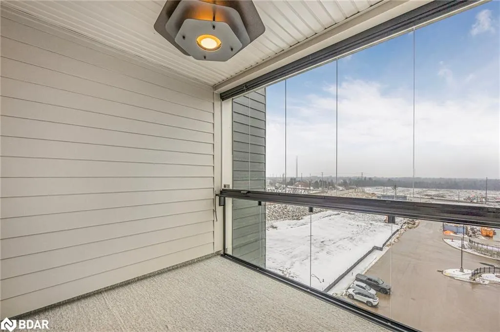15 Kneeshaw Drive, #613