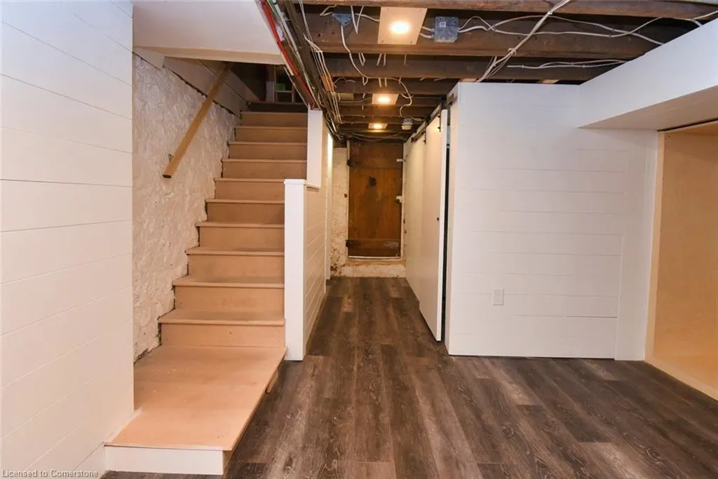 5 Cross Street