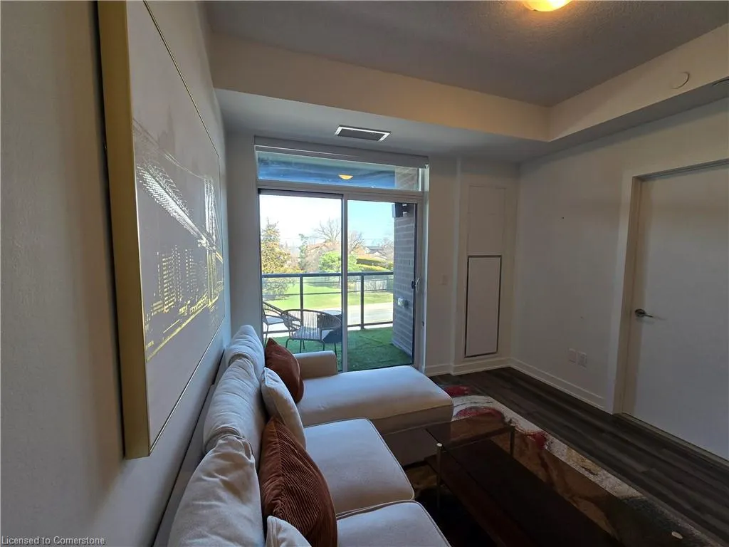 600 North Service Road, #213