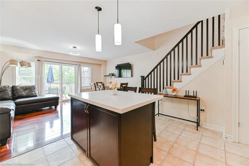 535 Margaret Street, #4