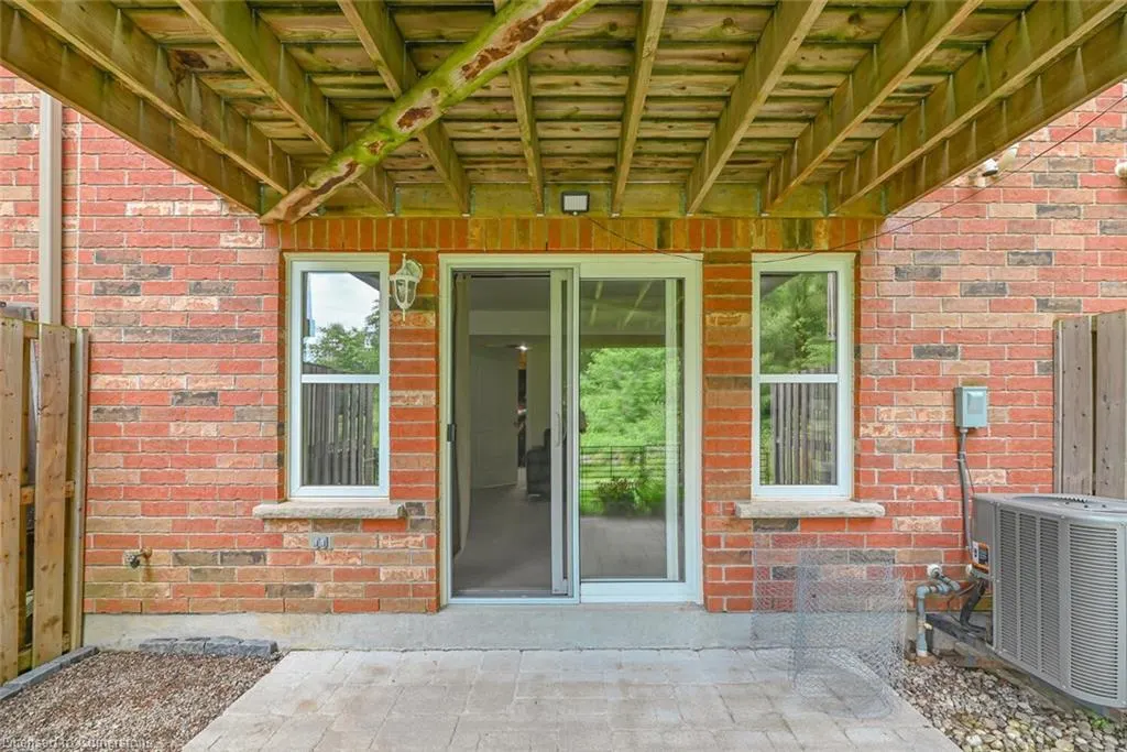 535 Margaret Street, #4