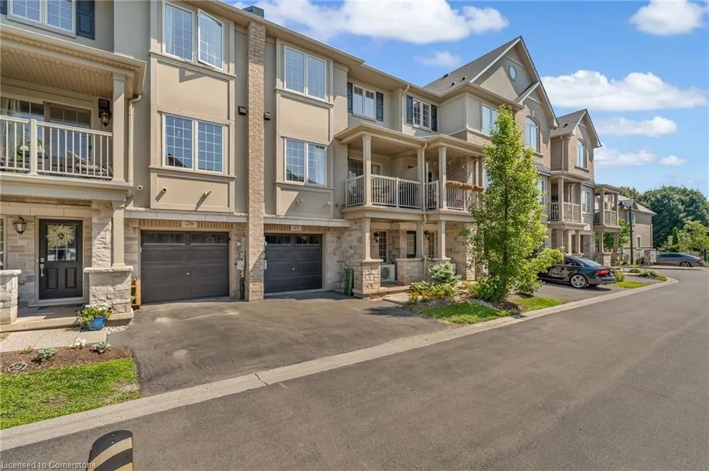 215 Dundas Street E, #27