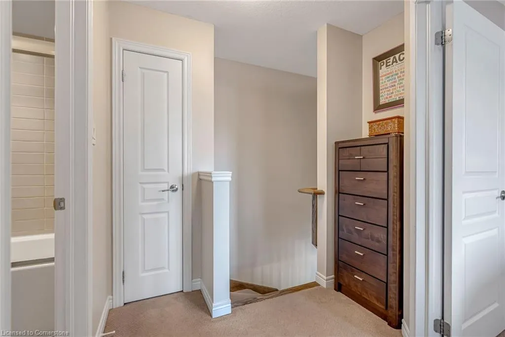 215 Dundas Street E, #27