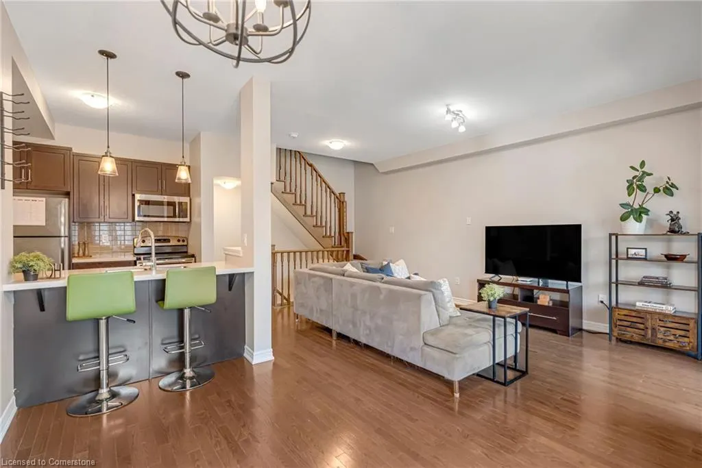 215 Dundas Street E, #27