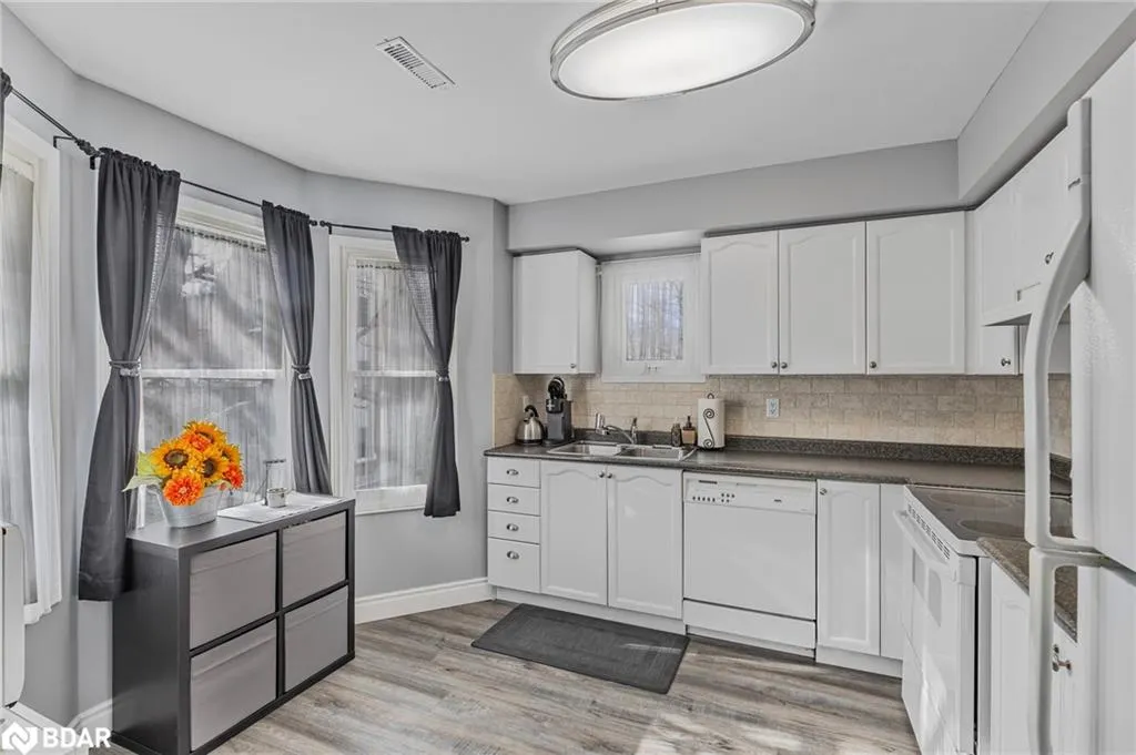 119 D'ambrosio Drive, #7