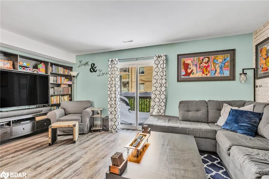 119 D'ambrosio Drive, #7
