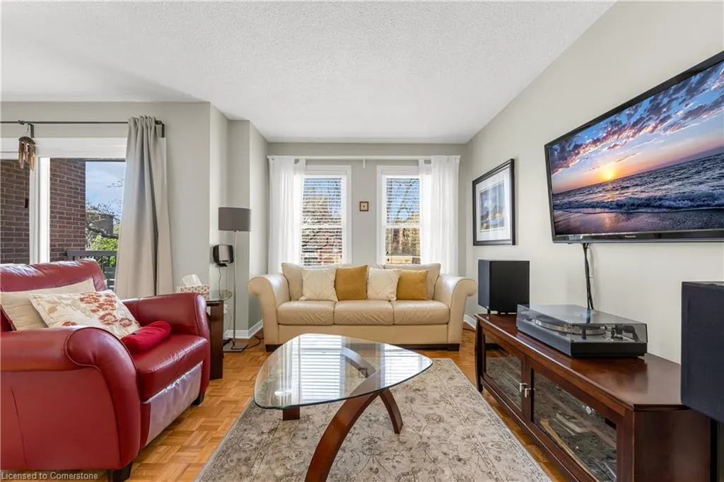 1310 Hampton Street, #19