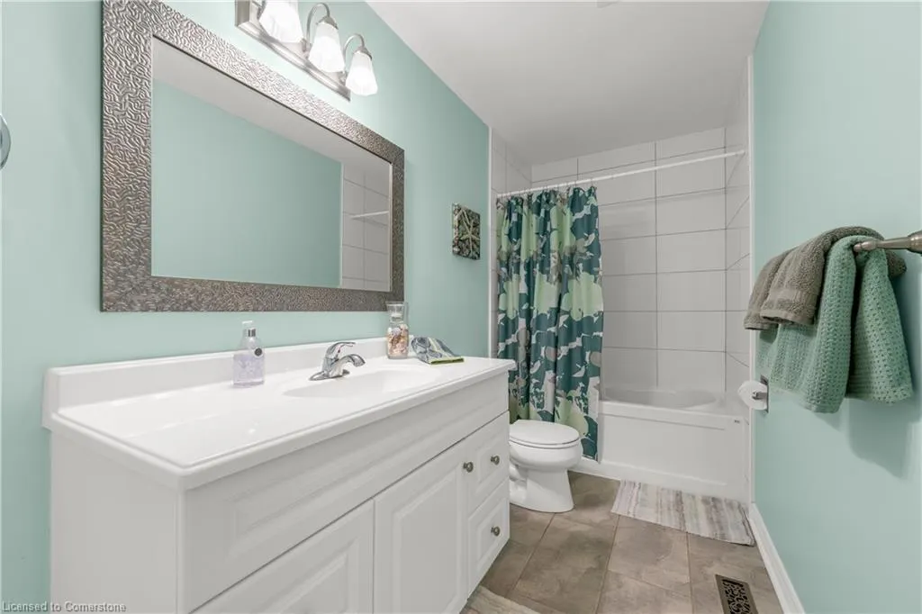 1310 Hampton Street, #19