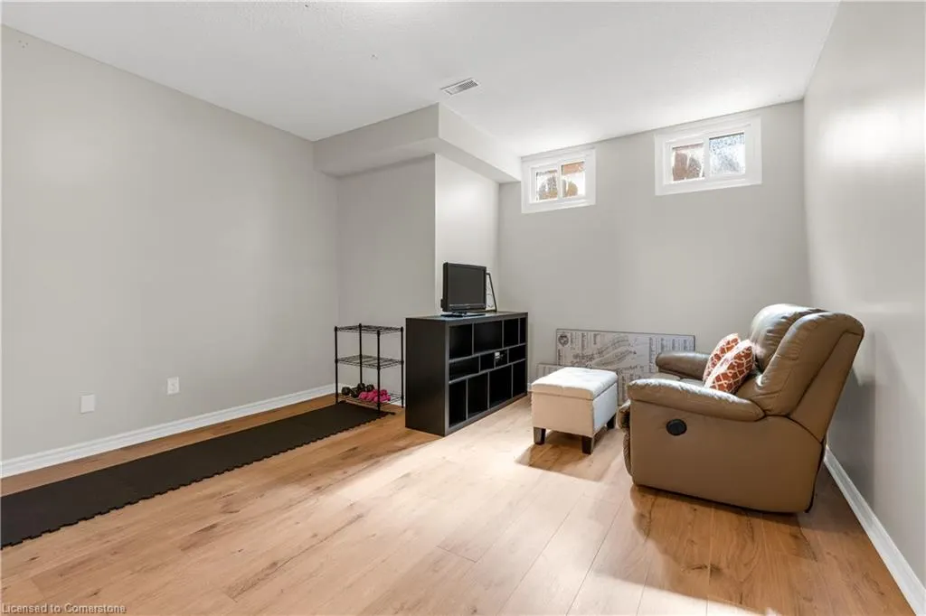 1310 Hampton Street, #19