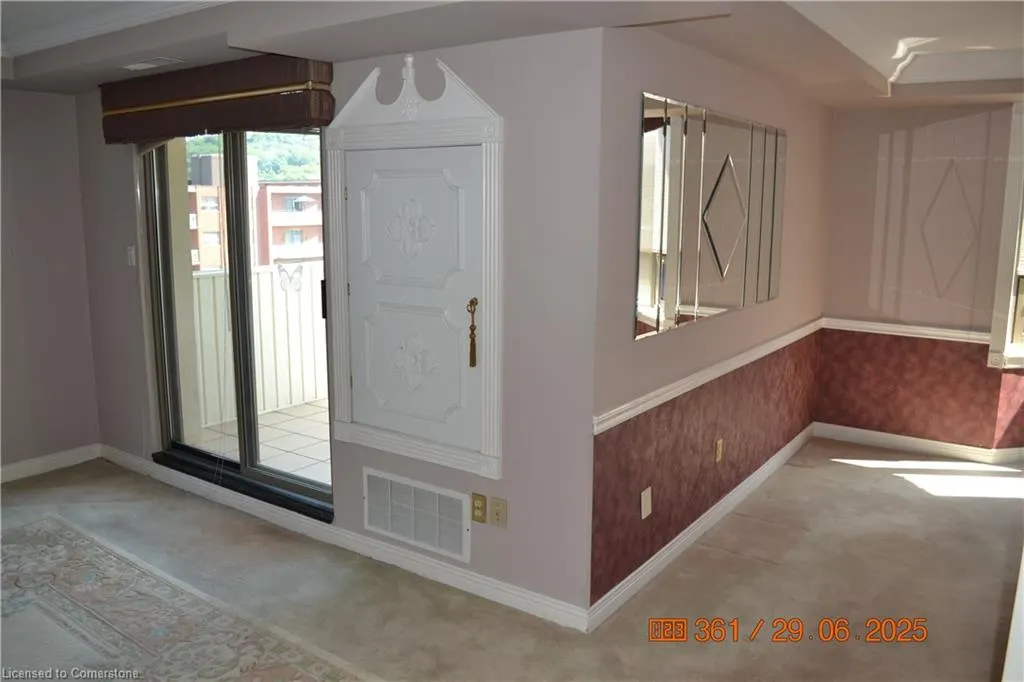 8 Village Green Boulevard, #811