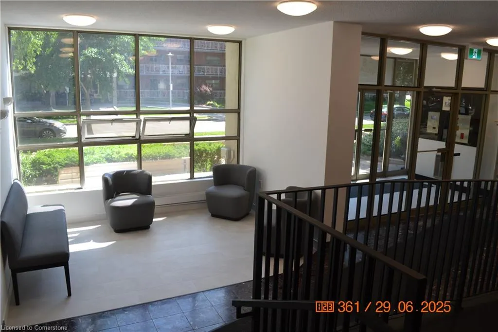 8 Village Green Boulevard, #811