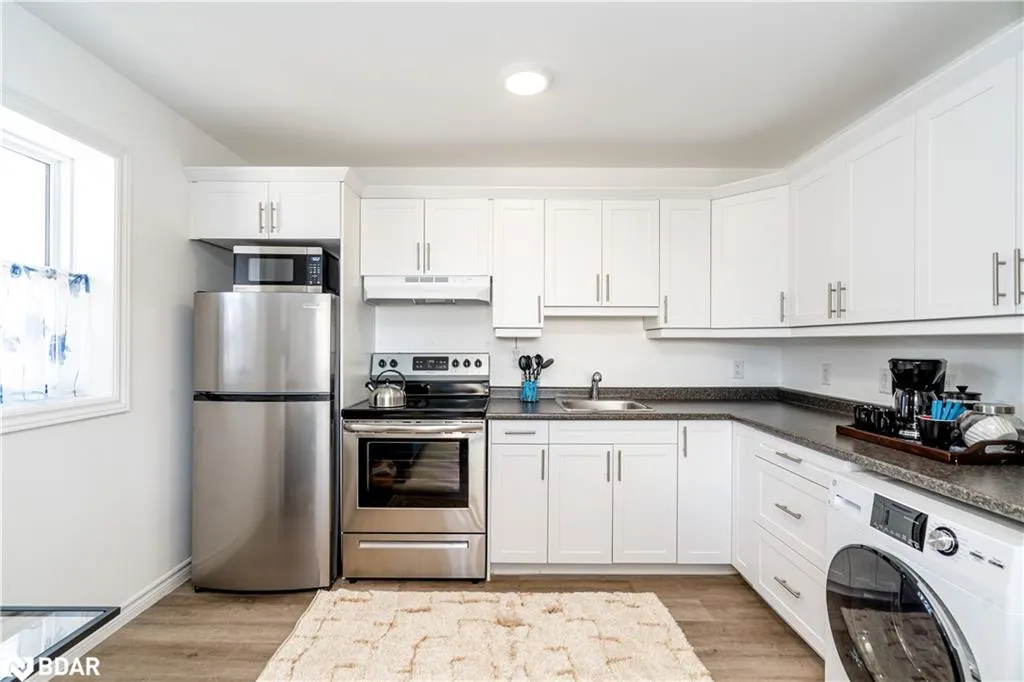99 Colborne Street W, #C