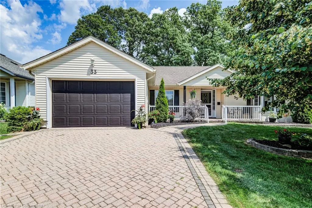 33 Summit Crescent