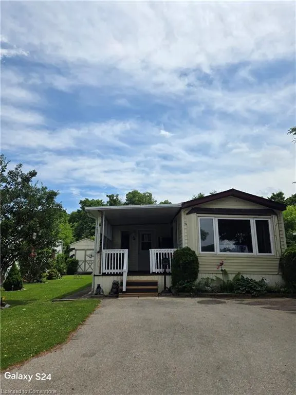 2490 Governors Road, #5 Pondview