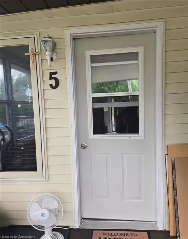 2490 Governors Road, #5 Pondview