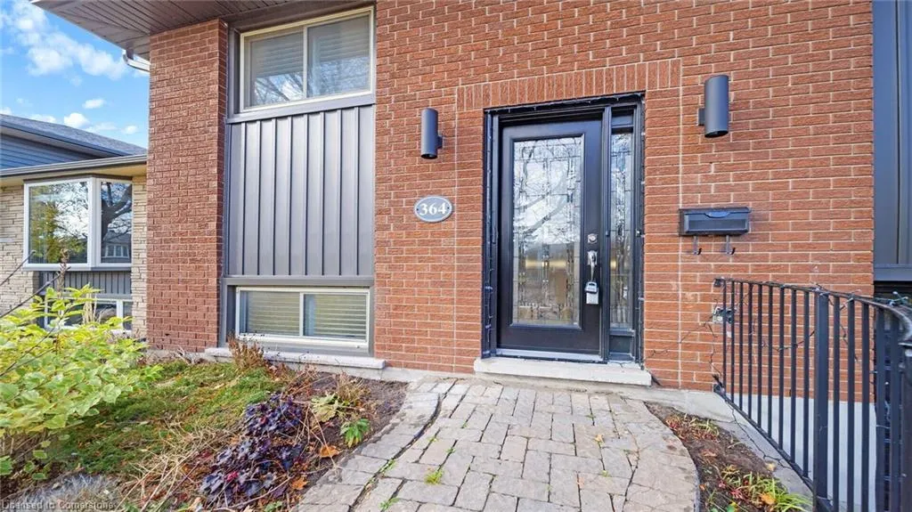 364 Roselawn Place