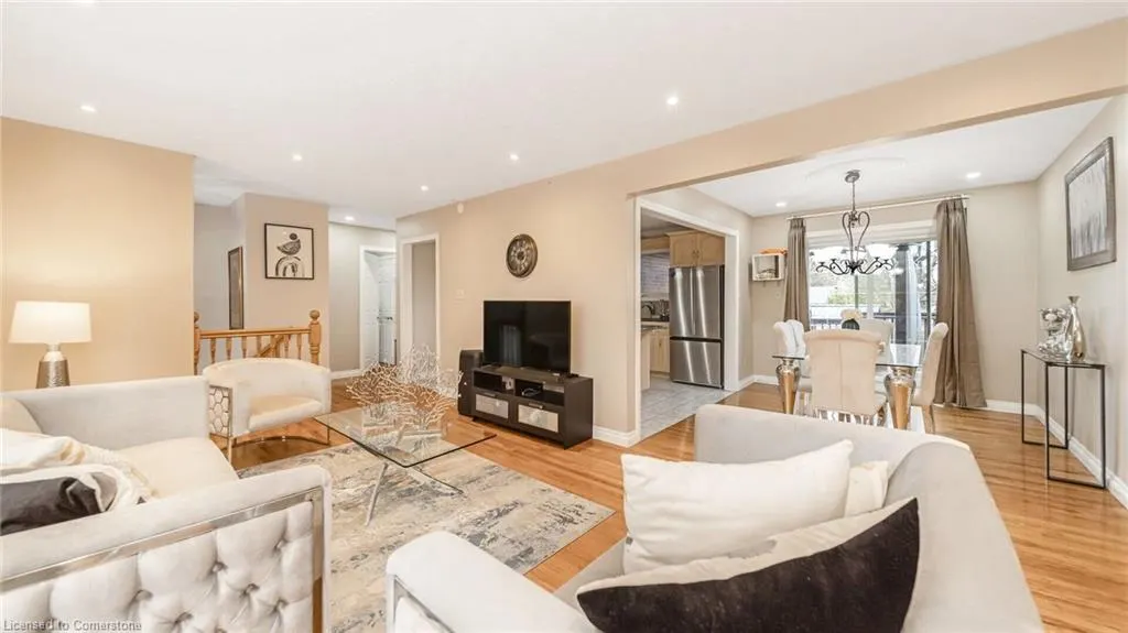 364 Roselawn Place