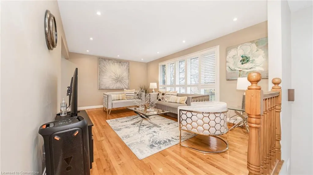 364 Roselawn Place