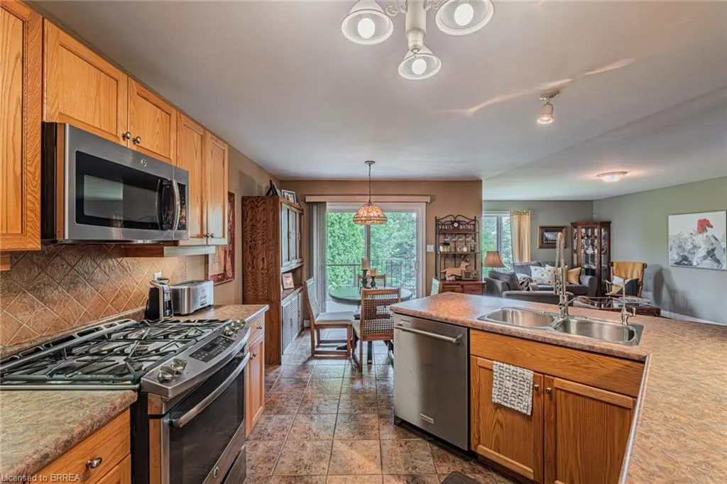26 Cobblestone Drive
