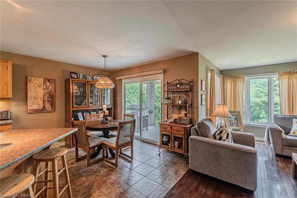 26 Cobblestone Drive