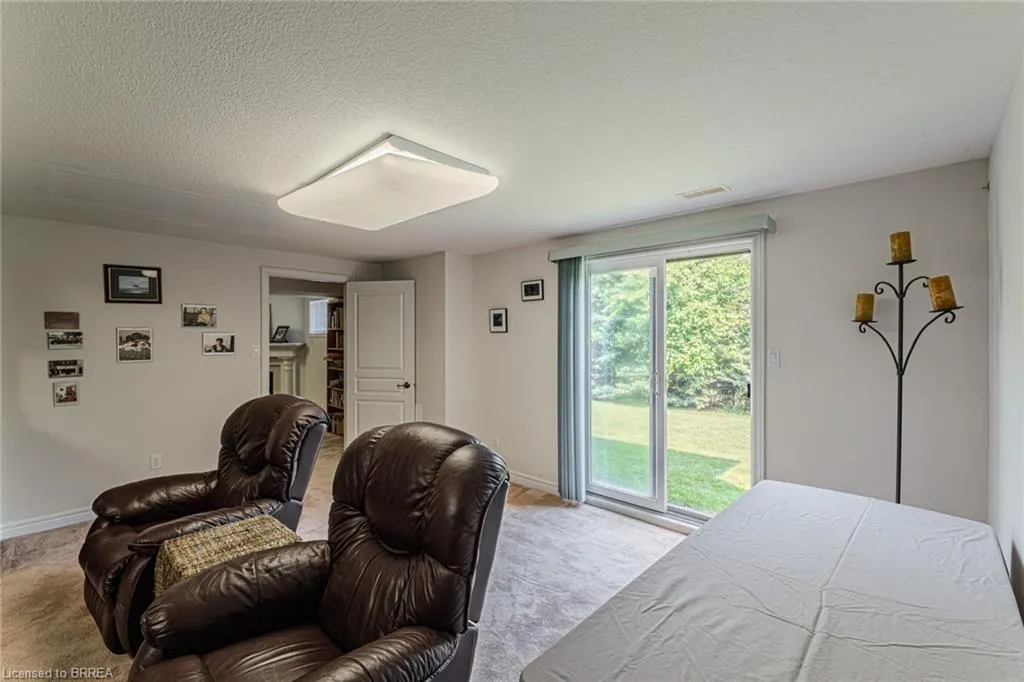 26 Cobblestone Drive