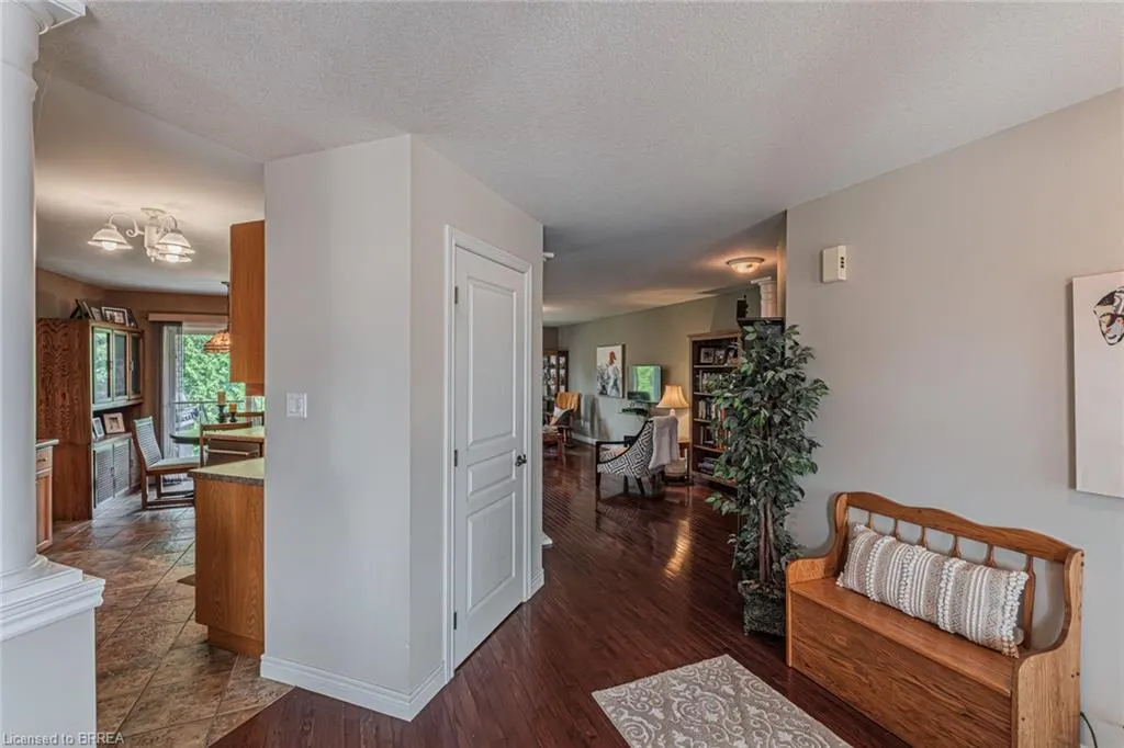 26 Cobblestone Drive