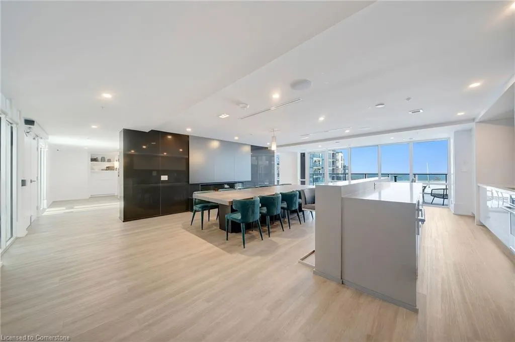 16 Concord Place, #317
