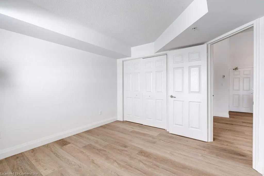 1491 Maple Avenue, #409