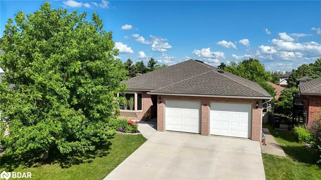49 Peartree Crescent