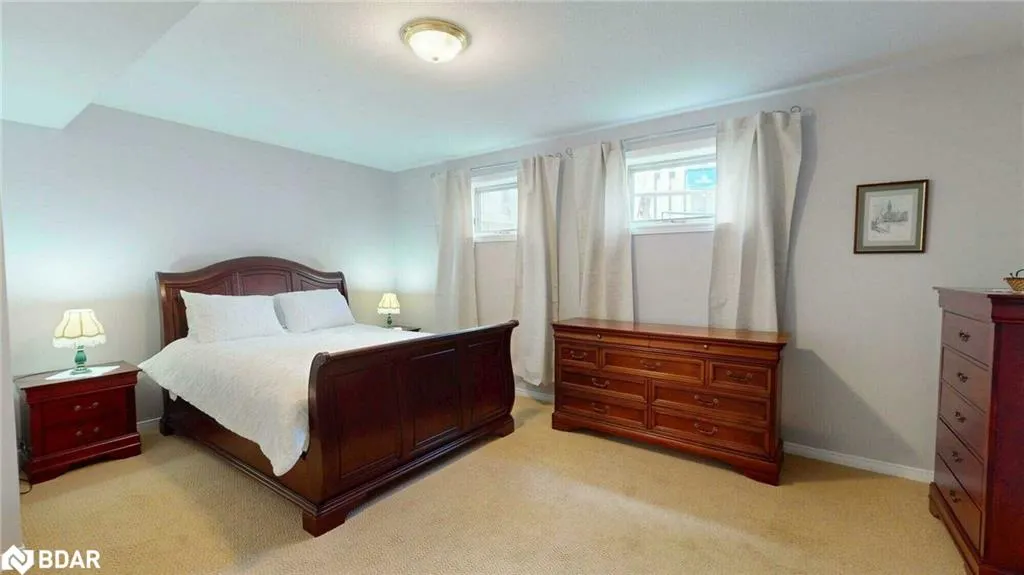 49 Peartree Crescent