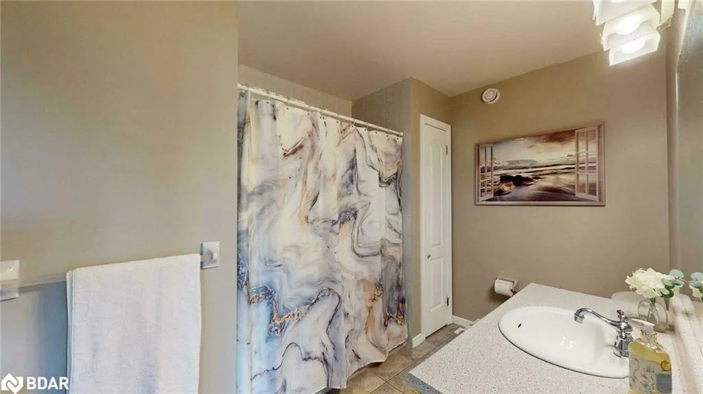 49 Peartree Crescent