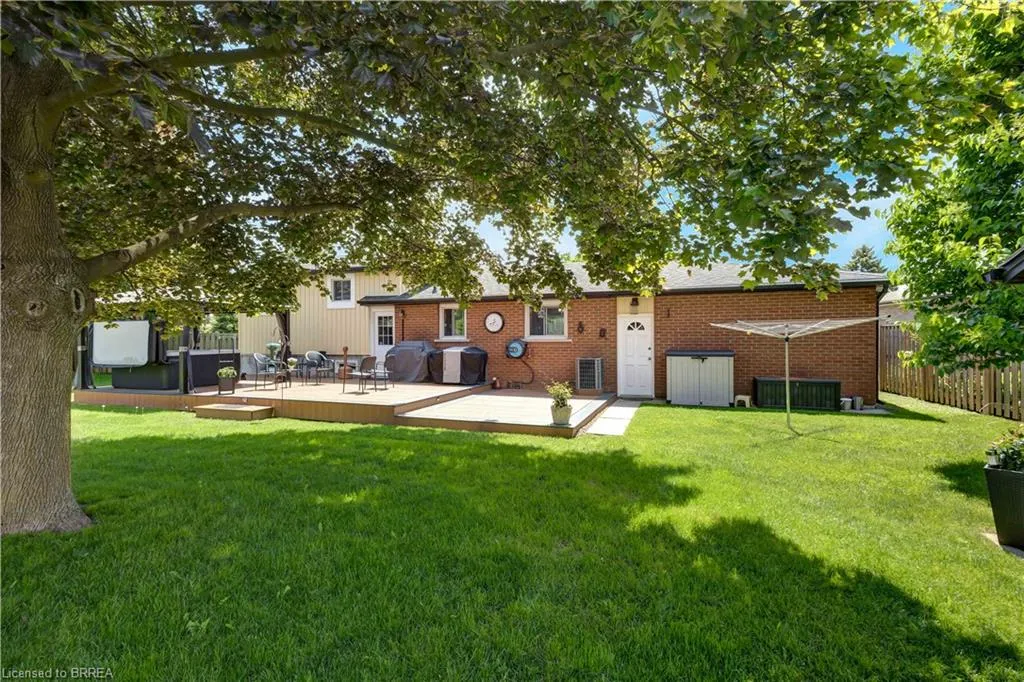 18 Clover Court