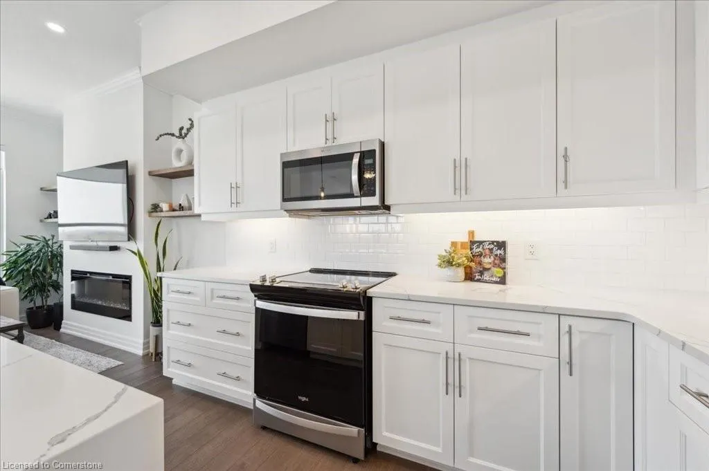 1880 Gordon Street, #1012