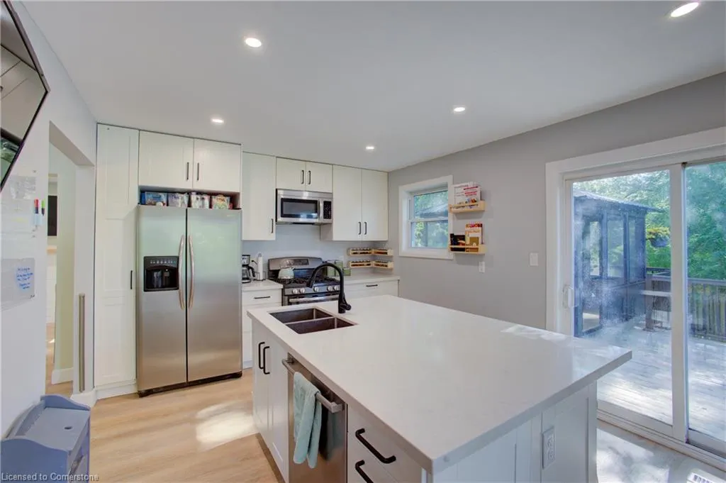 765 Woodhill Drive