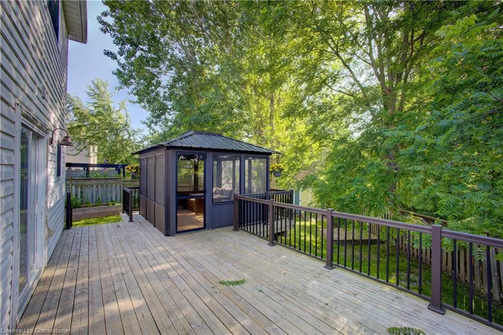 765 Woodhill Drive