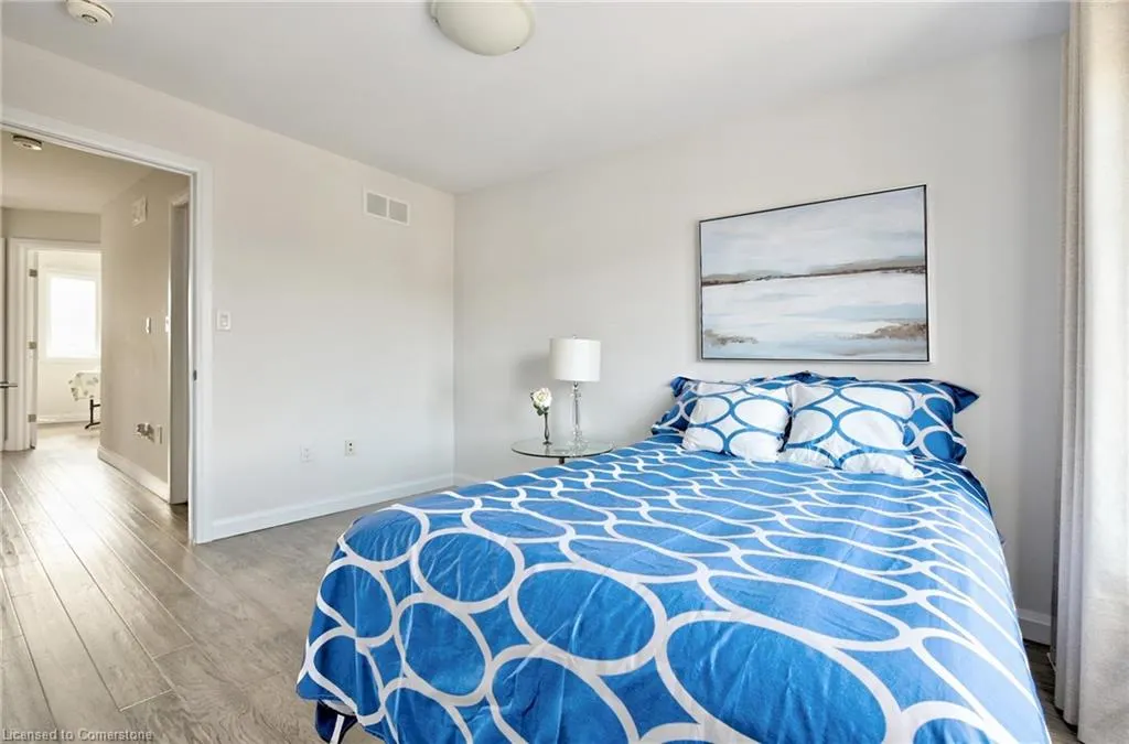 1169 Garner Road East Road E, #90