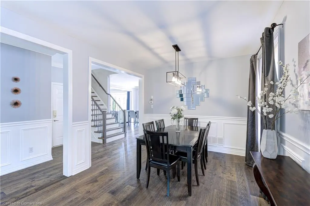 1406 Marshall Crescent