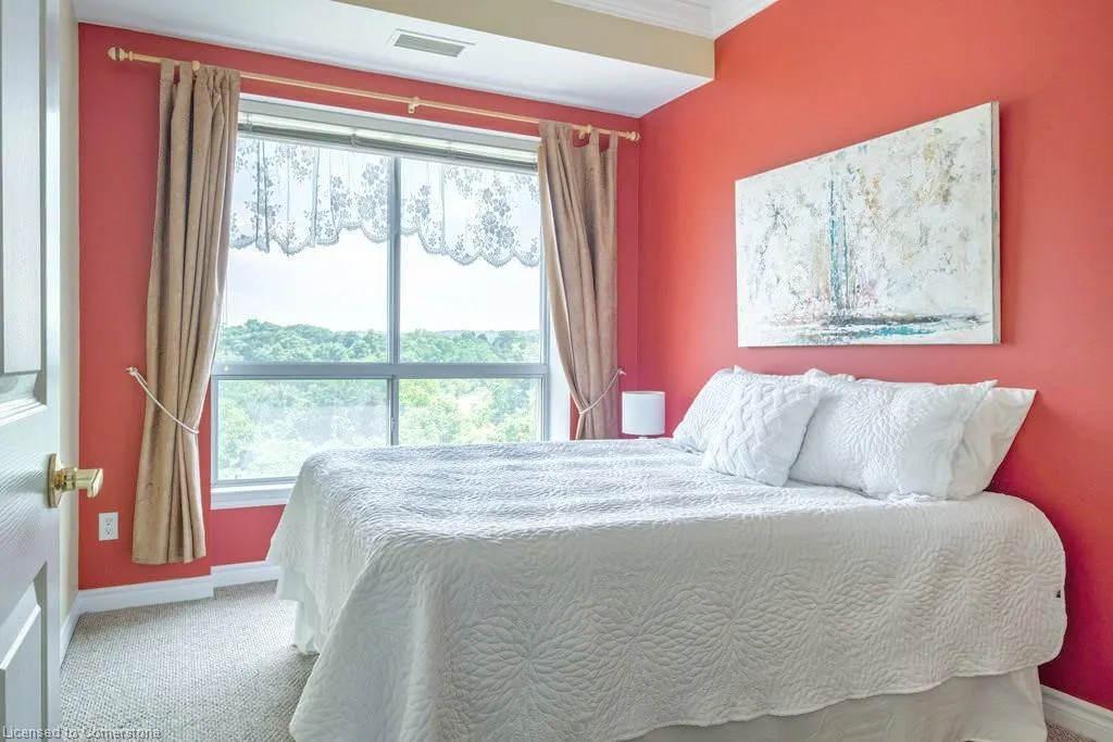 2000 Creekside Drive, #805