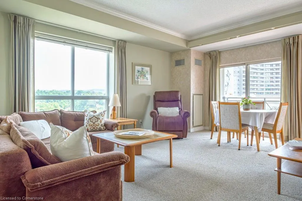 2000 Creekside Drive, #805
