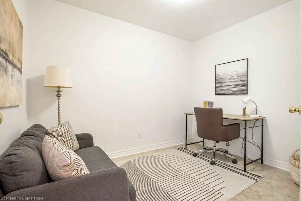 2000 Creekside Drive, #805