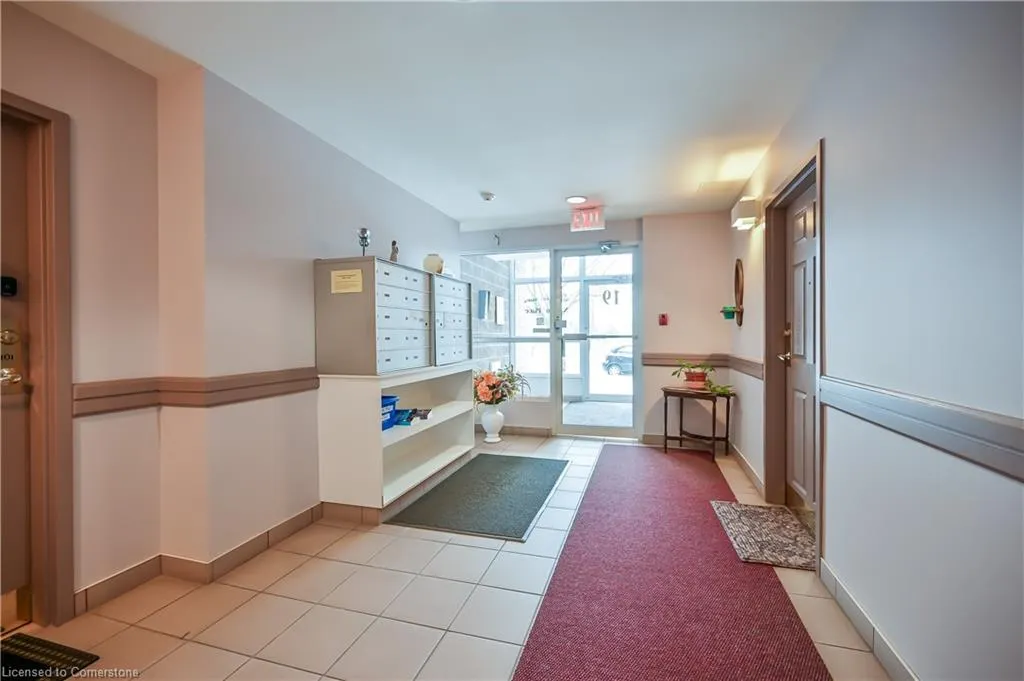19 Lake Avenue S, #102