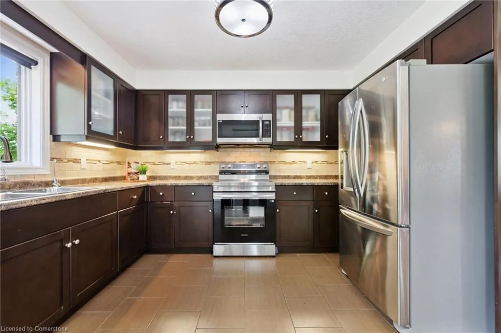 355 Macalister Boulevard, #17